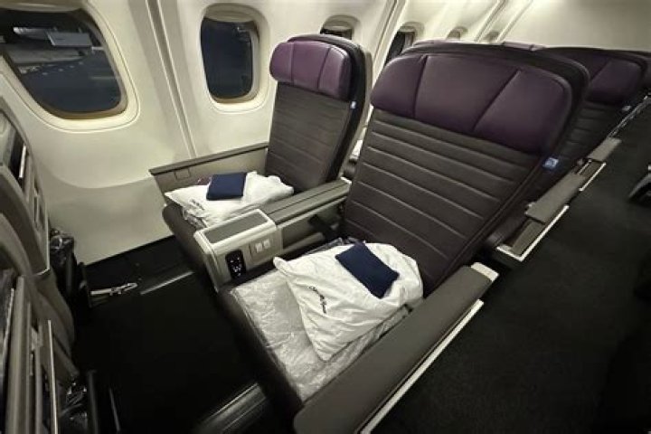 Delta Won't Let Solo Travelers Book Certain Seats on Flights — Best Life