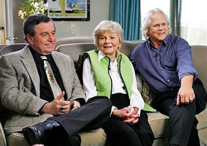 Meet Barbara Billingsley's Beloved Spouse In This Fascinating Article