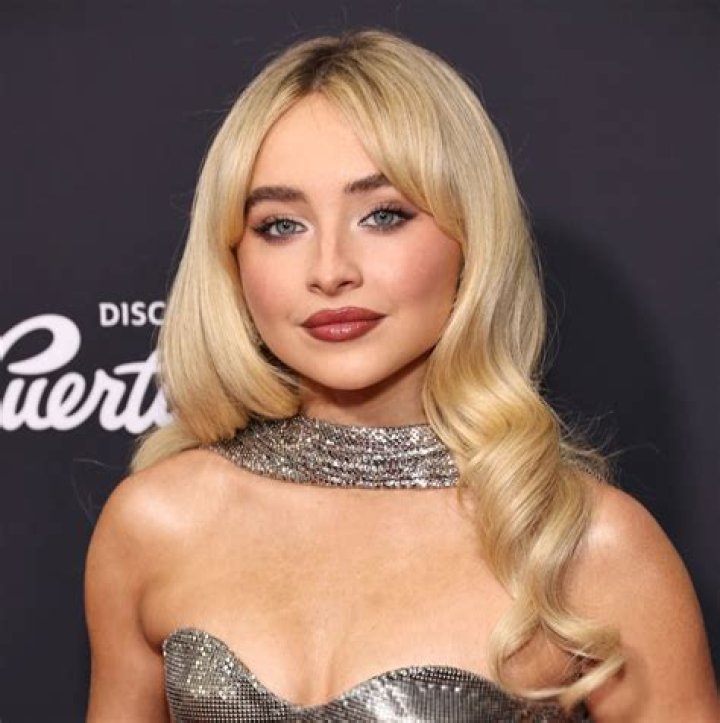 Sabrina Carpenter's Age And Height: Detailed Information