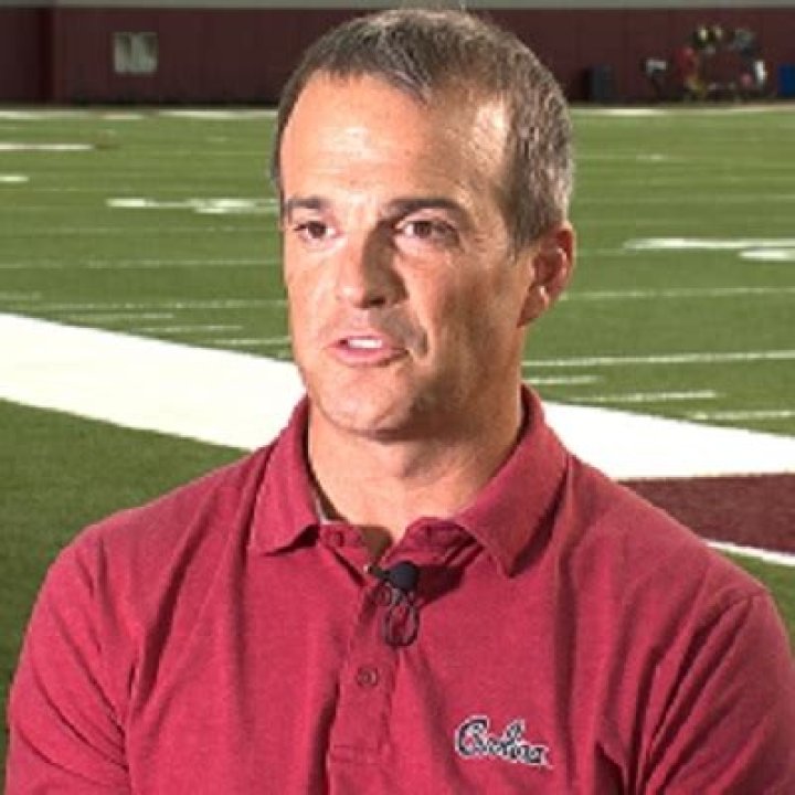 Shane Beamer Bio, Age, Net Worth, Salary, Contract, South Carolina, Family, & Wife
