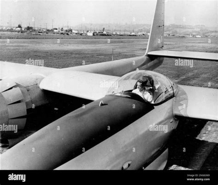 The Enormous Wealth Of Legendary Aviator: Howard Hughes' Net Worth Unveiled