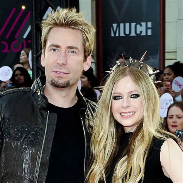 The Untold Story Of Chad Kroeger's Wife: Exploring The Life Of Avril Lavigne