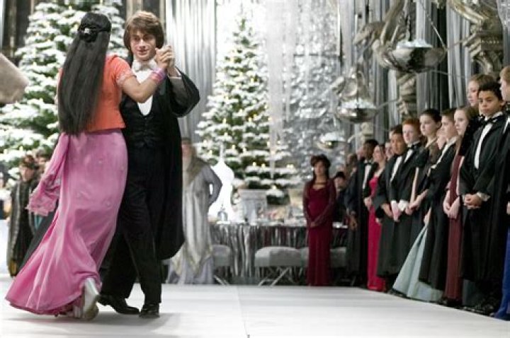Who Did Dean Thomas Take To The Yule Ball?